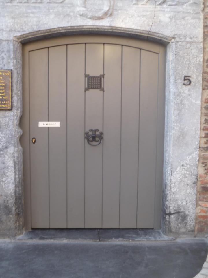 Porte d'antan Bruille-Saint-Amand.