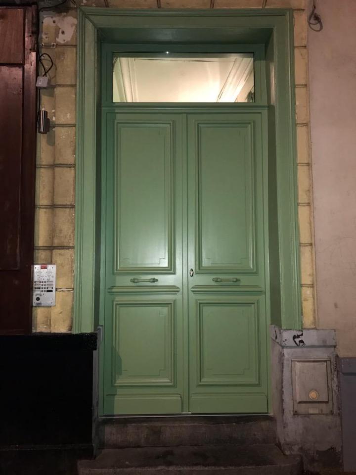 Porte de style Bruille-Saint-Amand