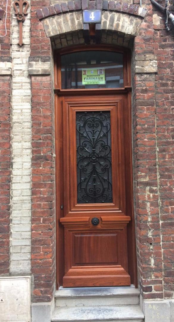 Porte d'antan Bruille-Saint-Amand.