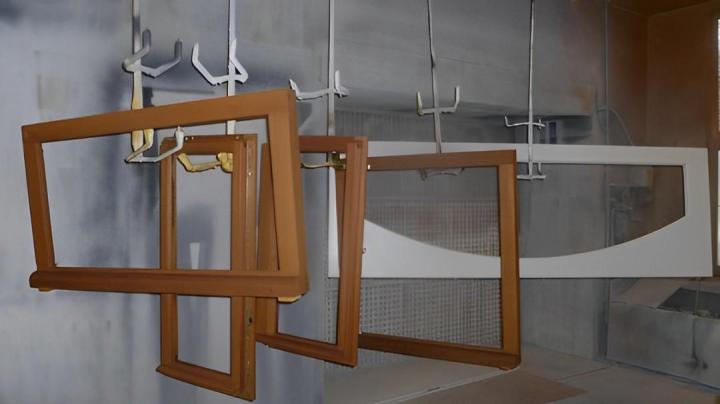 Fabricant de menuiseries en bois au service des particuliers et des professionnels